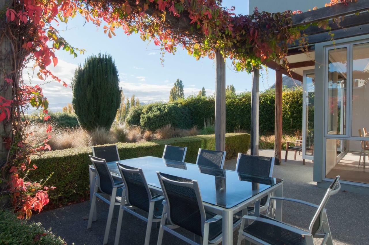 Sunrise Sanctuary Villa Wanaka Bagian luar foto