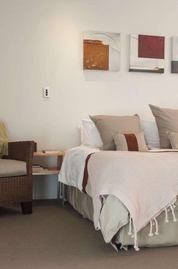 Sunrise Sanctuary Villa Wanaka Bagian luar foto